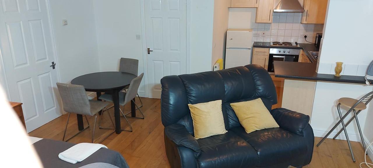 Metrolets 2 Apartamento Luton  Exterior foto